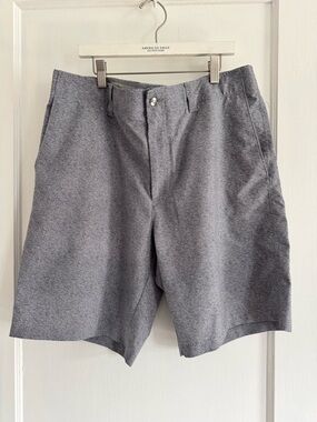 Like new Callaway Golf Shorts